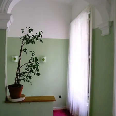 Albergue Guru *